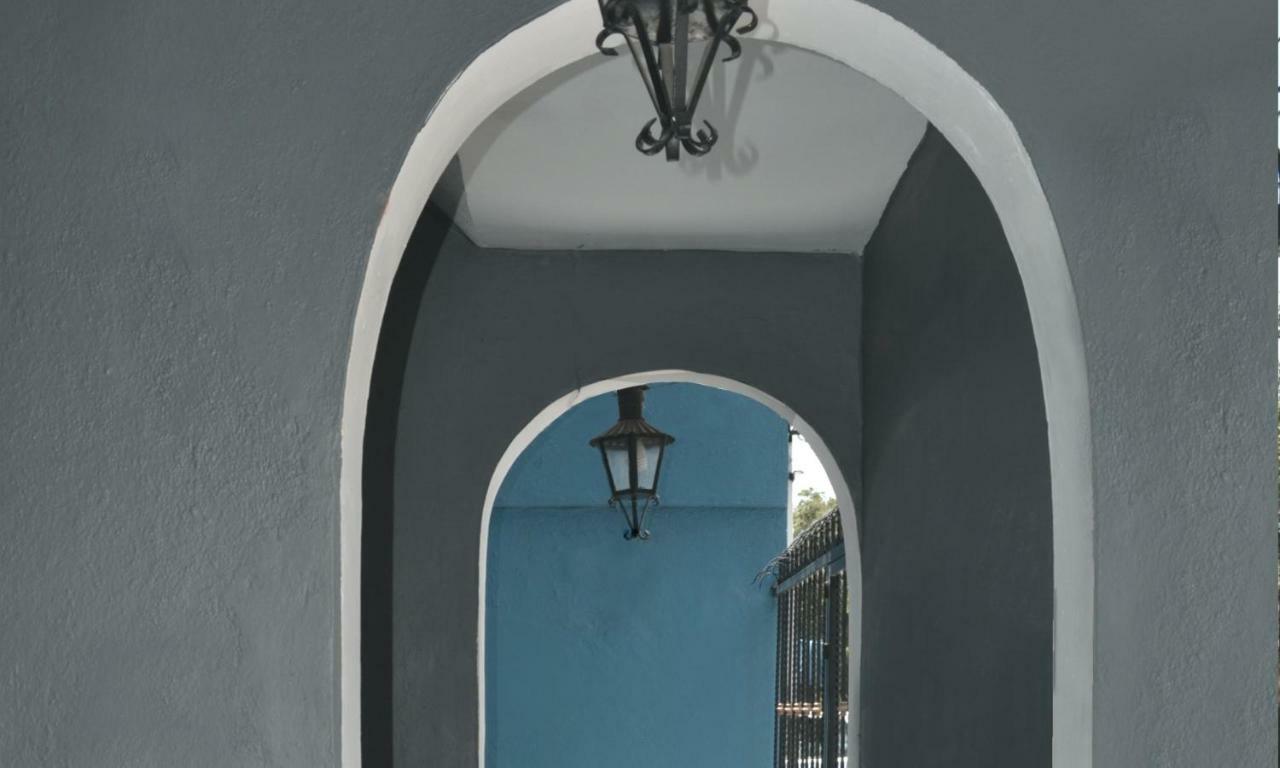 Hotel Y Suites Los Alcatraces León Dış mekan fotoğraf